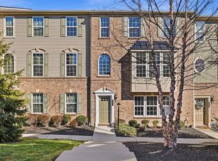 217 Thornapple Ln, Cranberry Township, PA 16066