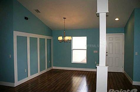 5th image of 2168 Lorraine Dr