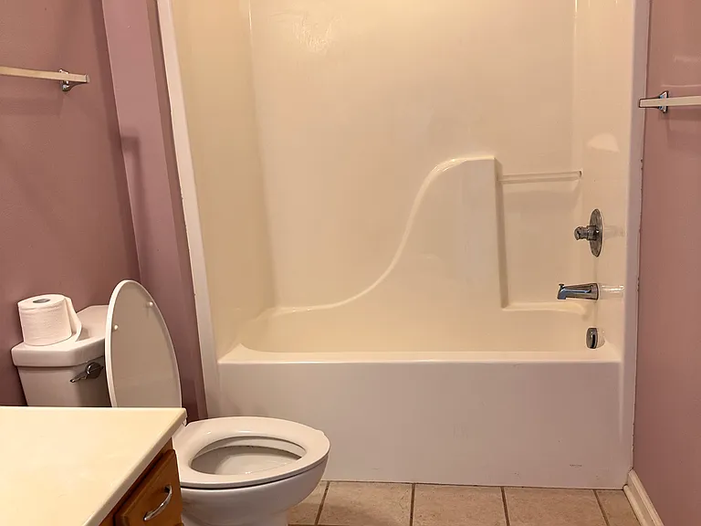 3929 Winthrop Dr — Photo 32