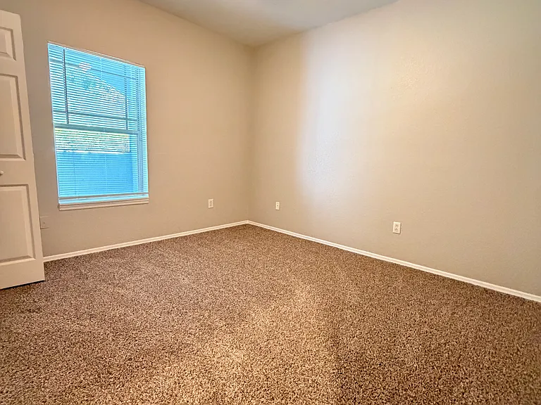 16561 Enclave Village Dr #106 — Photo 9