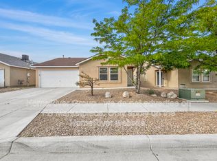 5761 Pinon Altos Rd NW, Albuquerque, NM 87114