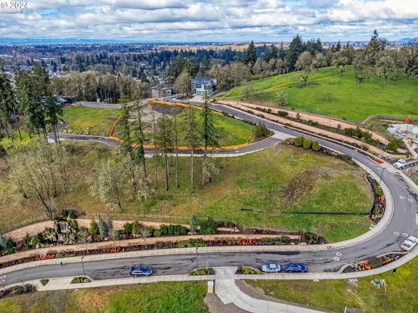 1282 Evening Star Ln, Eugene, OR 97401