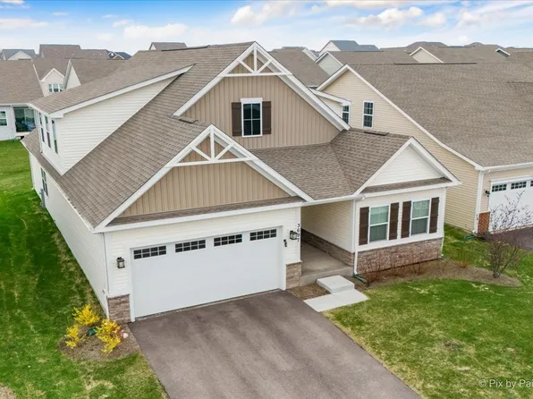 3697 Reddington Cir, Elgin, IL 60124