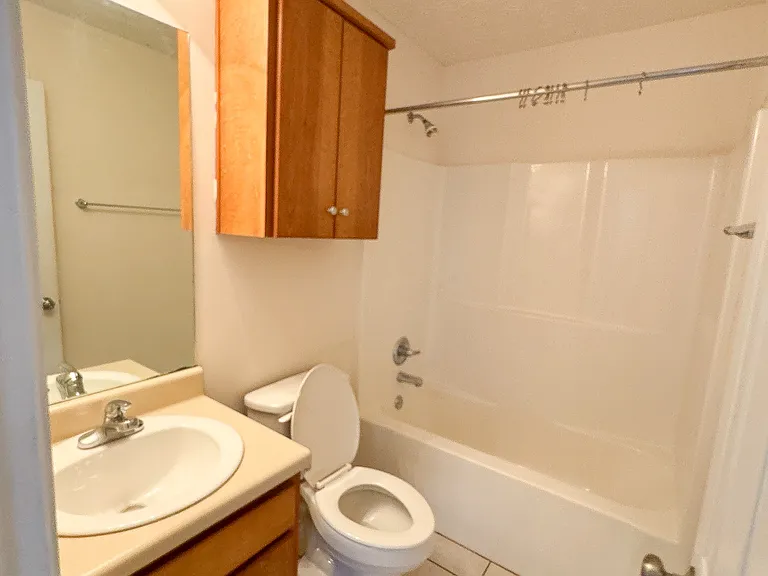 628 Florida St NW — Photo 2