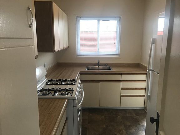 4th image of 817 Gonzalez Dr