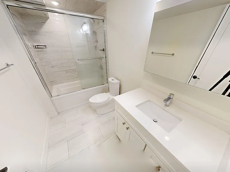 791 Linden St #1 — Photo 6