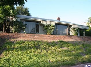 2933 Paraiso Way, La Crescenta, CA 91214