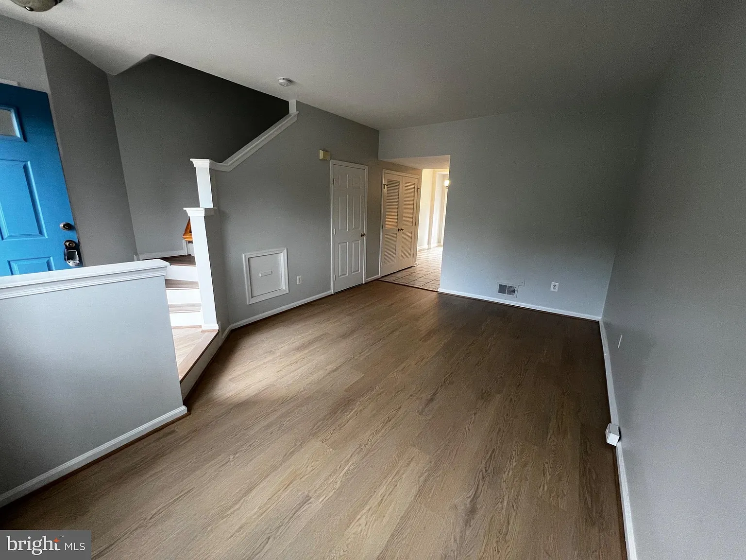 3 bed, 2.5 bath, 1672 sqft, $2,990 — Photo 2