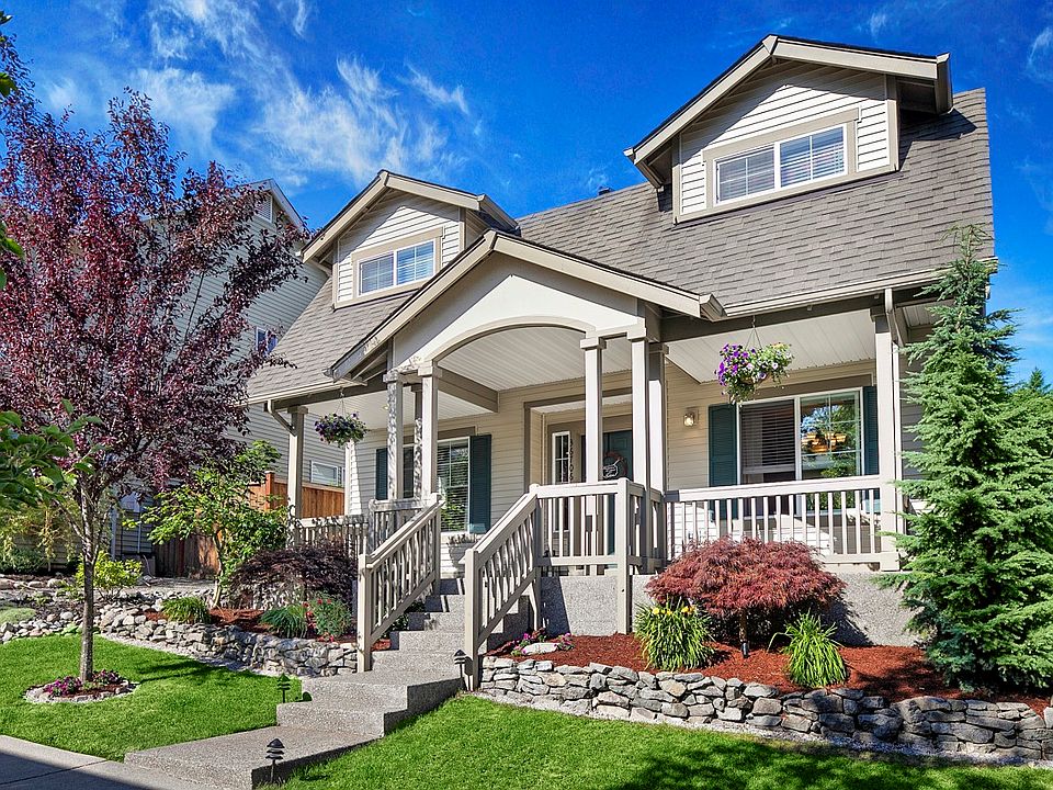 2nd image of 36706 SE Gravenstein Ct