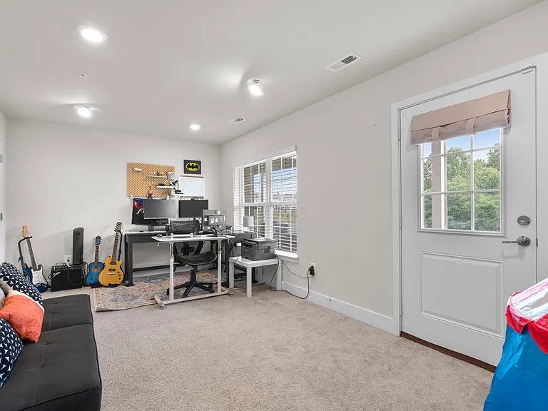 8017 Potter Pl — Photo 34
