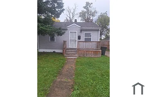 3622 Whitney Ave Photo 1