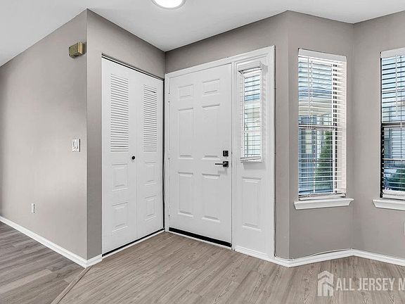 5th image of 2609 Lighthouse Ln