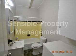 9244 Overlook Dr #B, Tampa, FL 33617