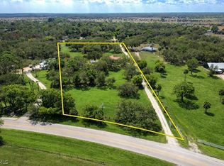 2032 Ortona Locks Rd, Moore Haven, FL 33471