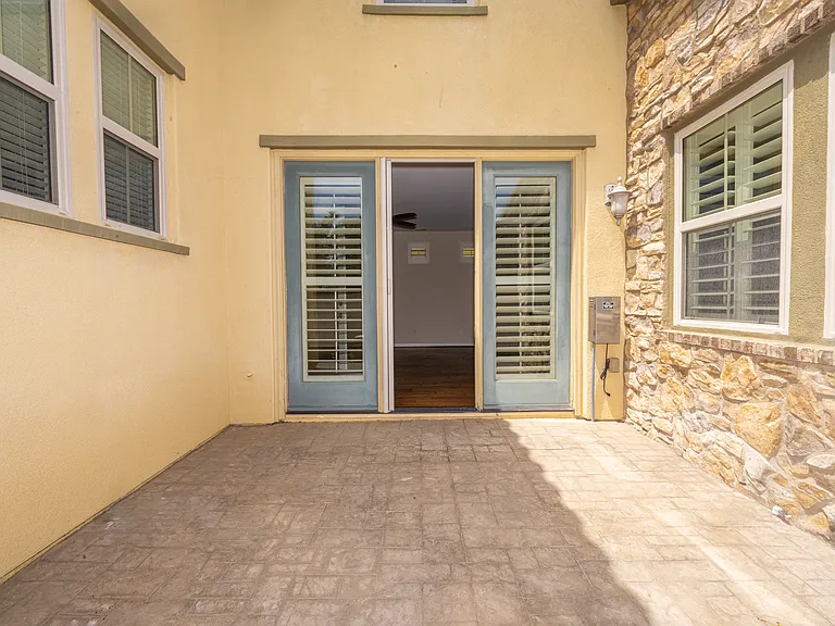 6186 Blue Dawn Trl — Photo 20