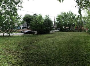 1712 Fulton St, Houston, TX 77009