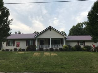 1205 W Polk Ave, Charleston, IL