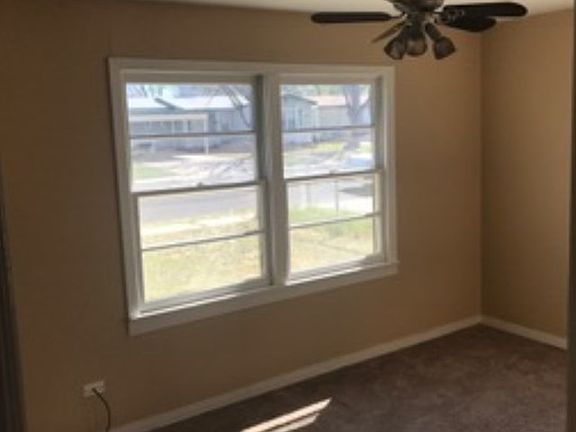 2nd image of 3723 N Jackson Ave