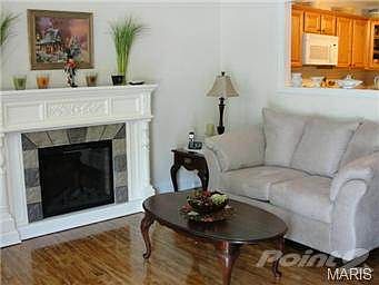 Beautiful laminate flooring in living room.