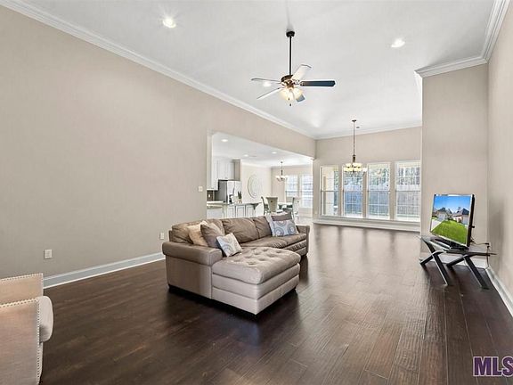 3rd image of 10378 Grand Plaza Dr