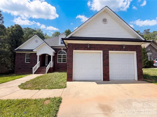 301 River Birch Cir, Mooresville, NC 28115