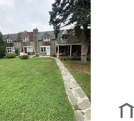 2 bed, 768 sqft, $1,660 — Photo 4