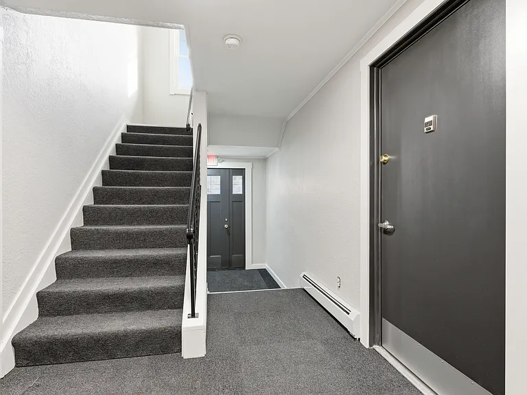 Dewitt View Apartments — Photo 17