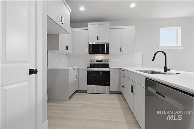 1133 E Jackpot Ln — Photo 5