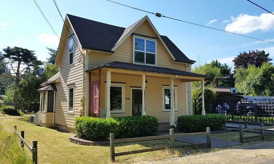 1st image of 418 Long St