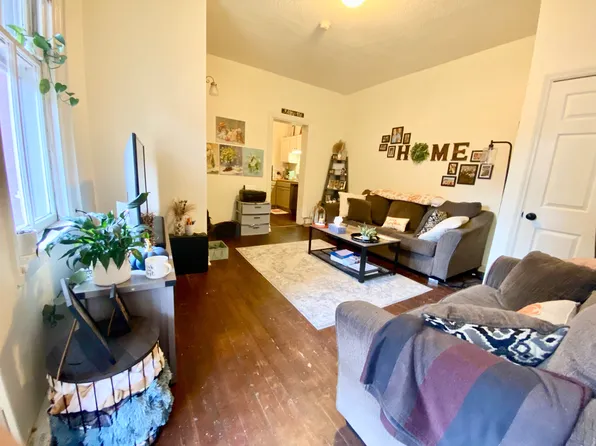 119 S Queen St APT 2, Lancaster, PA 17603