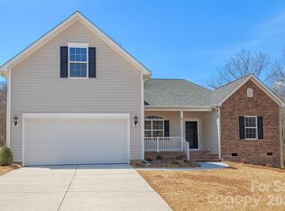 456 Allen Dr, Concord, NC 28027