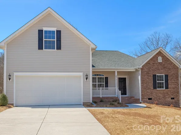 456 Allen Dr, Concord, NC 28027