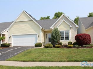 2282 Falling Waters Ln, Perrysburg, OH