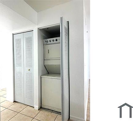 5th image of 13820 NE 3rd Ct APT 202