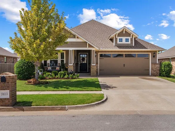 18613 Melogold Dr, Edmond, OK 73012