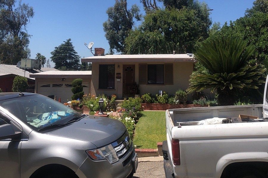 1st image of 3215 Alaca Dr
