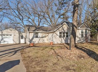 2140 Quebec Ave S, Lakeland, MN 55043