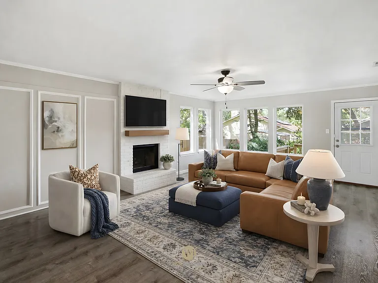 13811 Stone Hollow Dr — Photo 4
