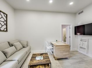 1028 Capp St #1, San Francisco, CA 94110