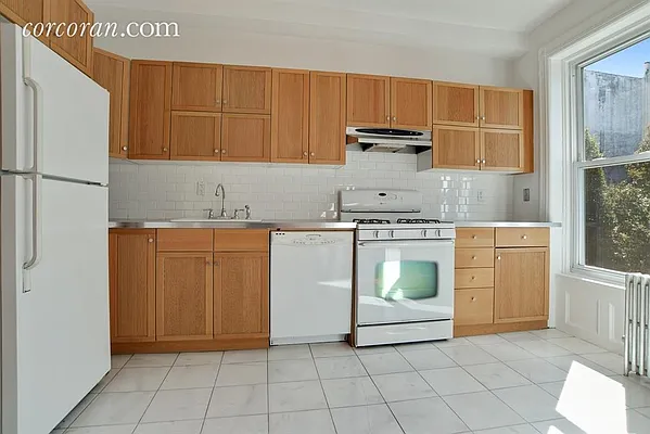 Rented by Corcoran | media 26