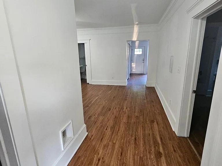 405 Anderson St — Photo 12