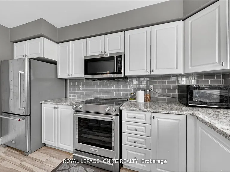 571 Longworth Ave #27 — Photo 18