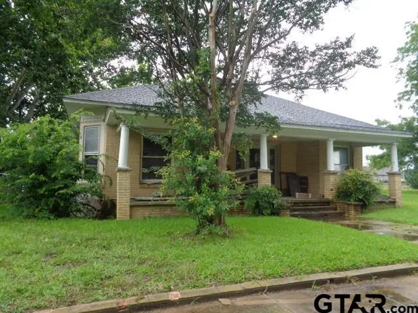 200 S Post Oak St, Winnsboro, TX 75494