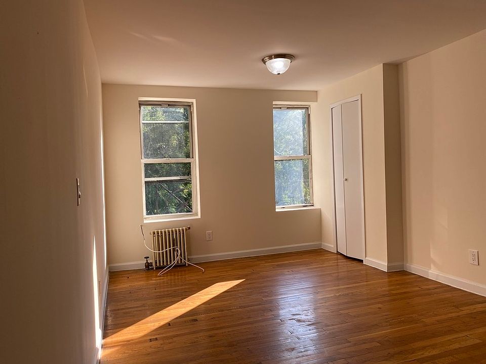1st image of 109 E 2nd St APT 14