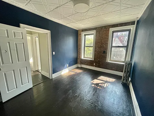 Rented by Highline Residential | media 16