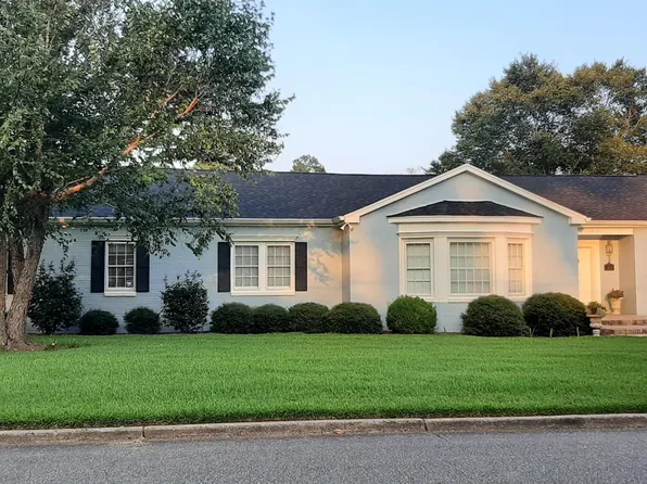 1414 Escambia Ave, Brewton, AL 36426