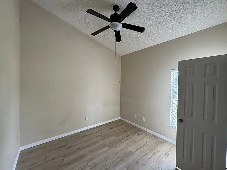 4190 Bear Gully Rd — Photo 12