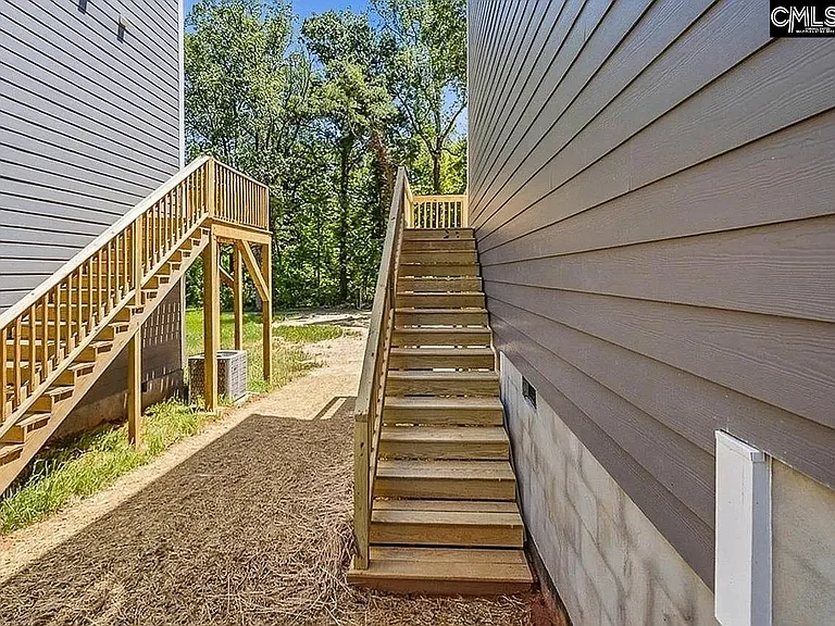 255 Vanderbilt Rd — Photo 24