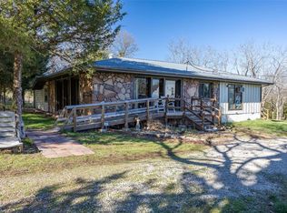 20226 Highway C, Lebanon, MO 65536