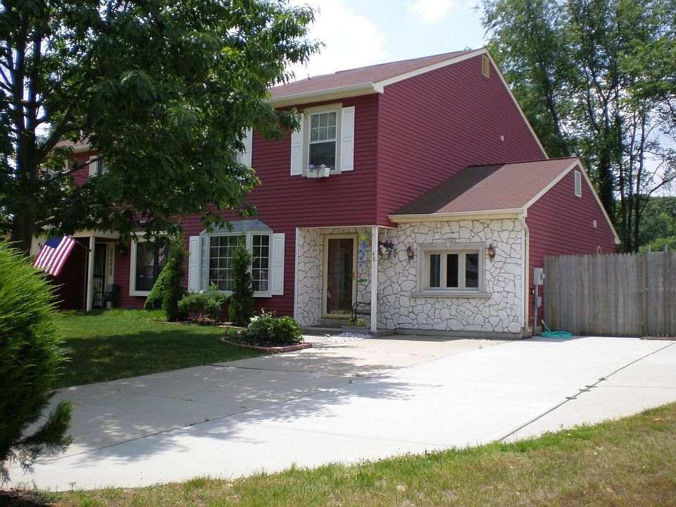 Front Exterior View